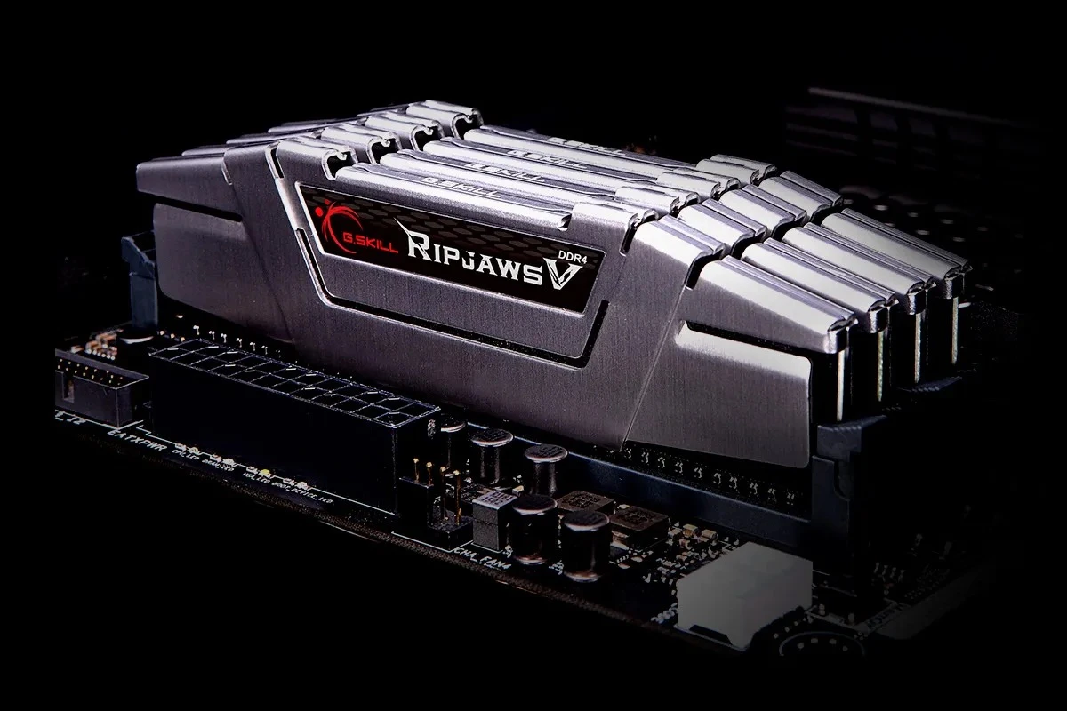 DDR4 32Gb (2x16) 3600Mhz G.Skill Ripjaws V Black (F4-3600C18D-32GVK) Оперативна пам'ять image 3
