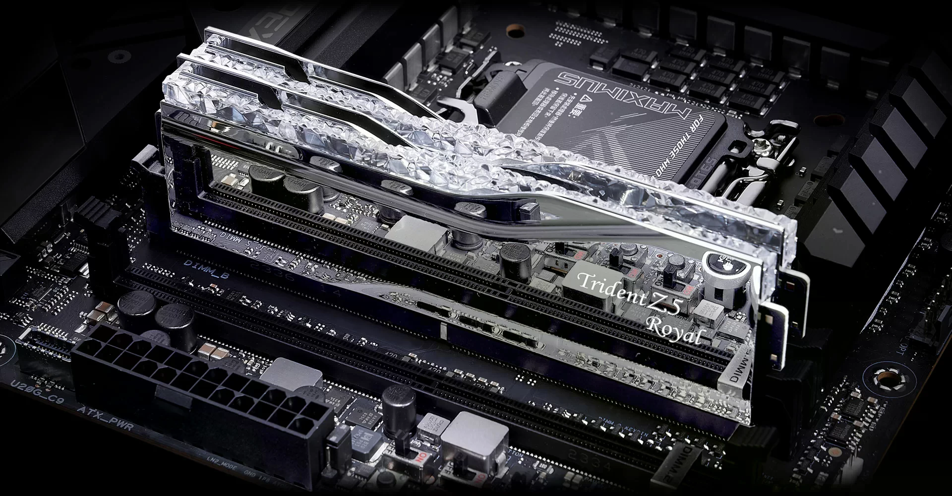 DDR5 64Gb (2x32) 6400MHz G.Skill Trident Z5 Royal Silver (F5-6400J3239G32GX2-TR5S) Оперативна пам'ять image 3